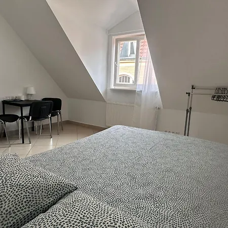 Golebia-economic Отель типа 