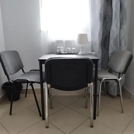 Bed & Breakfast Golebia-economic