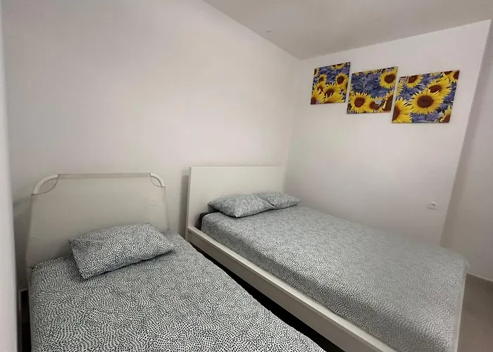 Bed & Breakfast Golebia-economic *