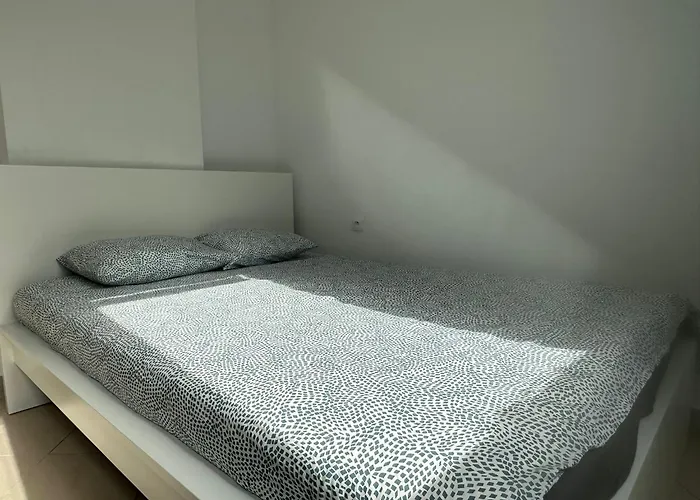 Bed & Breakfast Golebia-economic Poznan