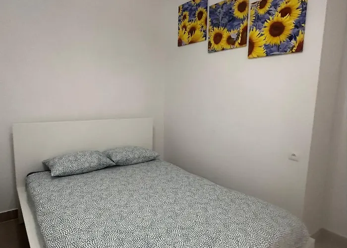 Bed & Breakfast Golebia-economic